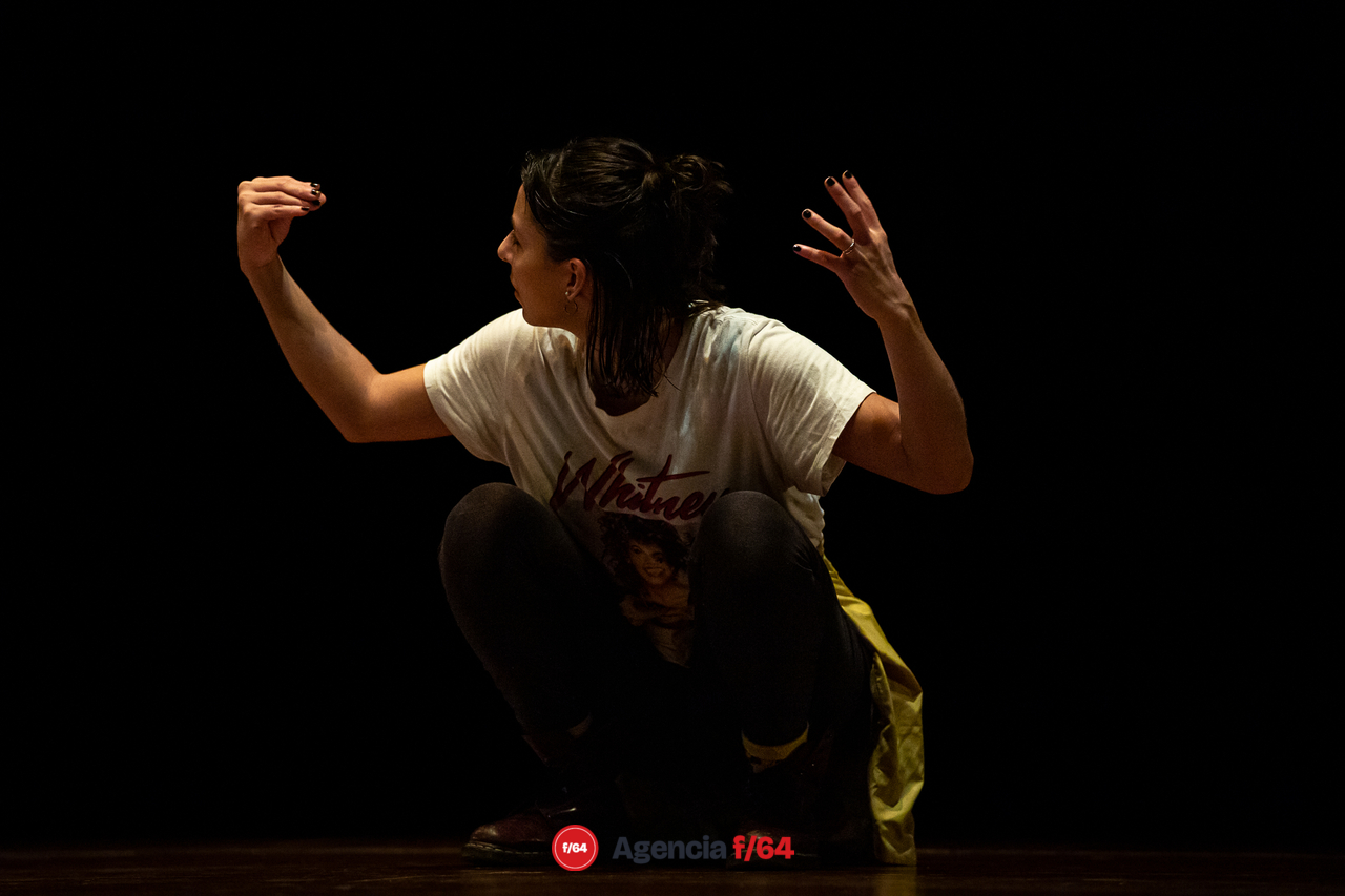 El mundo es una planta carnívora.
María Kemp.
18º Festival  de monólos. Teatro a una sola voz. 2023
Colima, Col.