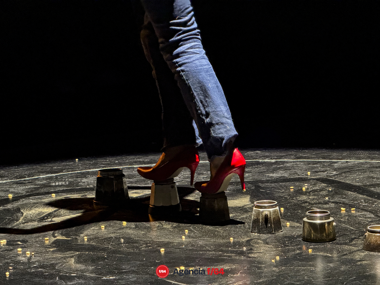 Variaciones sobre el café. 
Mermejita / Plataforma Bordes Escénicos.
Teatro Alarife Martín Casillas.
43 Muestra Nacional de Teatro
Guadalajara, Jalisco.