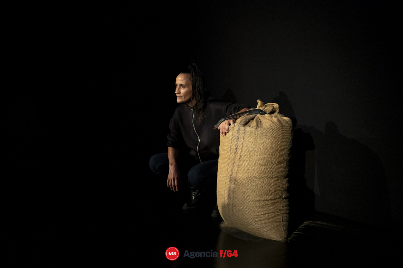 Variaciones sobre el café. 
Mermejita / Plataforma Bordes Escénicos.
Teatro Alarife Martín Casillas.
43 Muestra Nacional de Teatro
Guadalajara, Jalisco.
