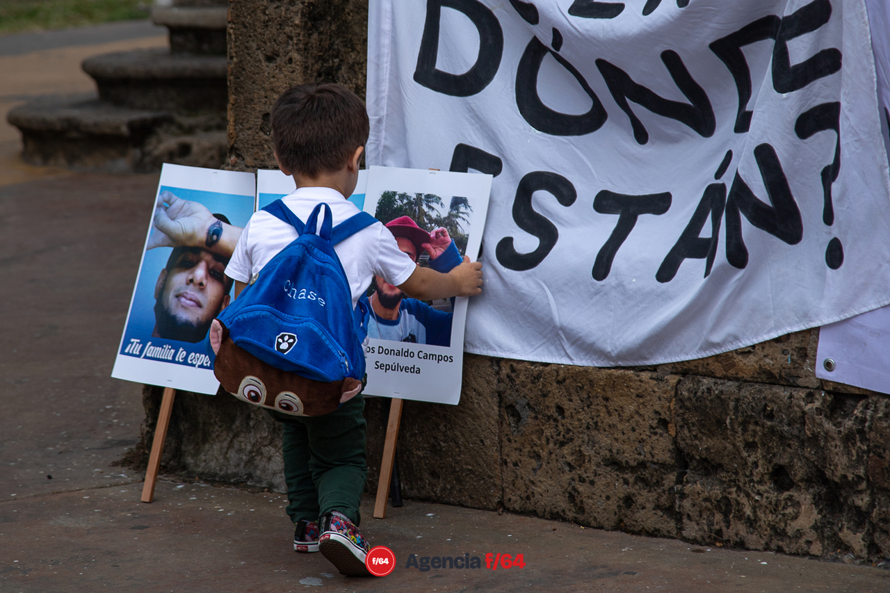 Marcha por la aparición con vida de Carlos Donaldo.