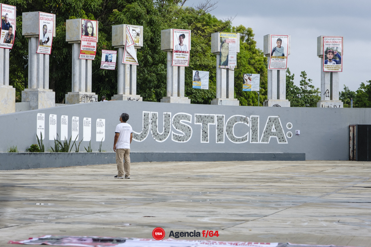 Marchan por Día Internacional de las Víctimas de Desaparición Forzada.
Red Desaparecidos Colima A. C.
Colima, Col.