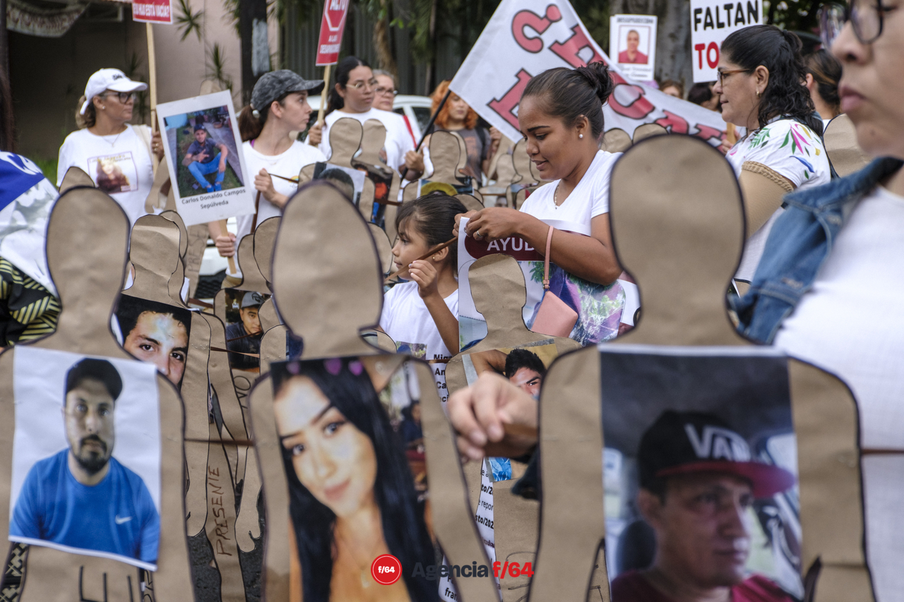 Marchan por Día Internacional de las Víctimas de Desaparición Forzada.
Red Desaparecidos Colima A. C.
Colima, Col.