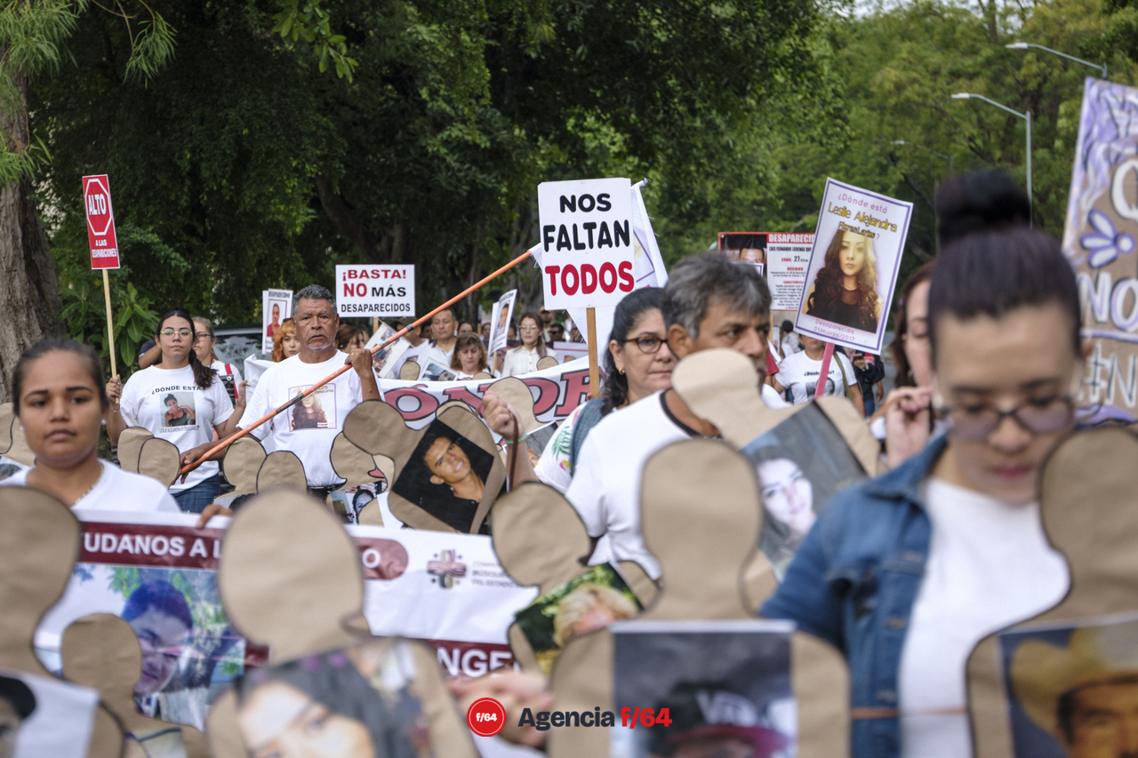 Marchan por Día Internacional de las Víctimas de Desaparición Forzada.
Red Desaparecidos Colima A. C.
Colima, Col.