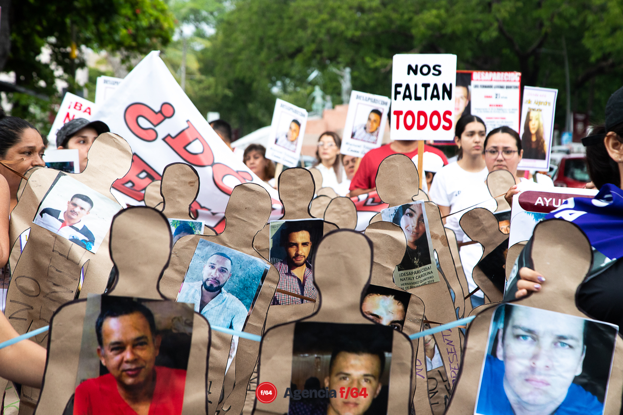 Marchan por Día Internacional de las Víctimas de Desaparición Forzada.
Red Desaparecidos Colima A. C.
Colima, Col.