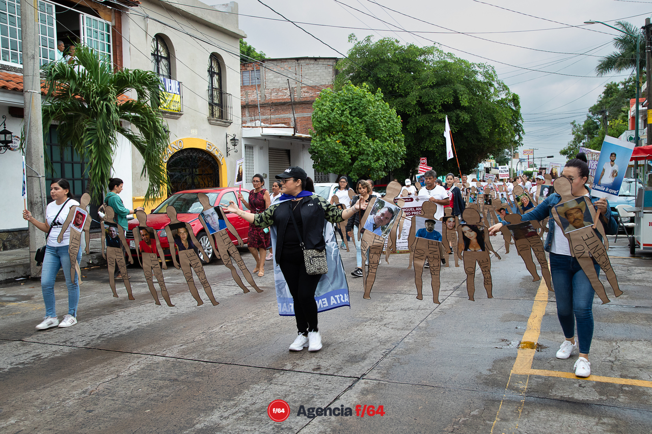 Marchan por Día Internacional de las Víctimas de Desaparición Forzada.
Red Desaparecidos Colima A. C.
Colima, Col.