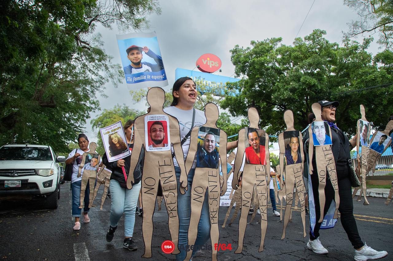 Marchan por Día Internacional de las Víctimas de Desaparición Forzada.
Red Desaparecidos Colima A. C.
Colima, Col.