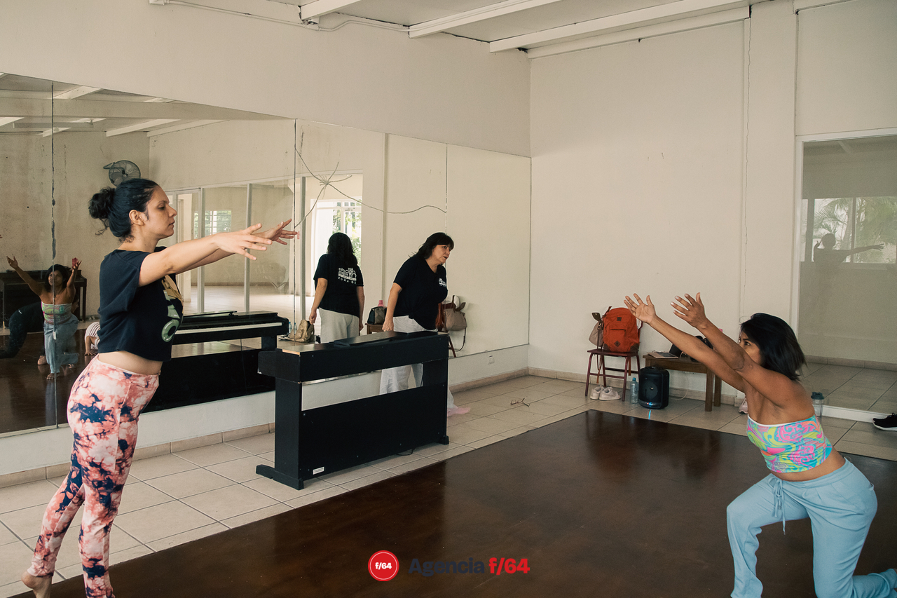 Janet Pinela imparte taller Teatro para Mujeres.
CULTZI (Gestora cultural).
Casa de la Cultura Colima.