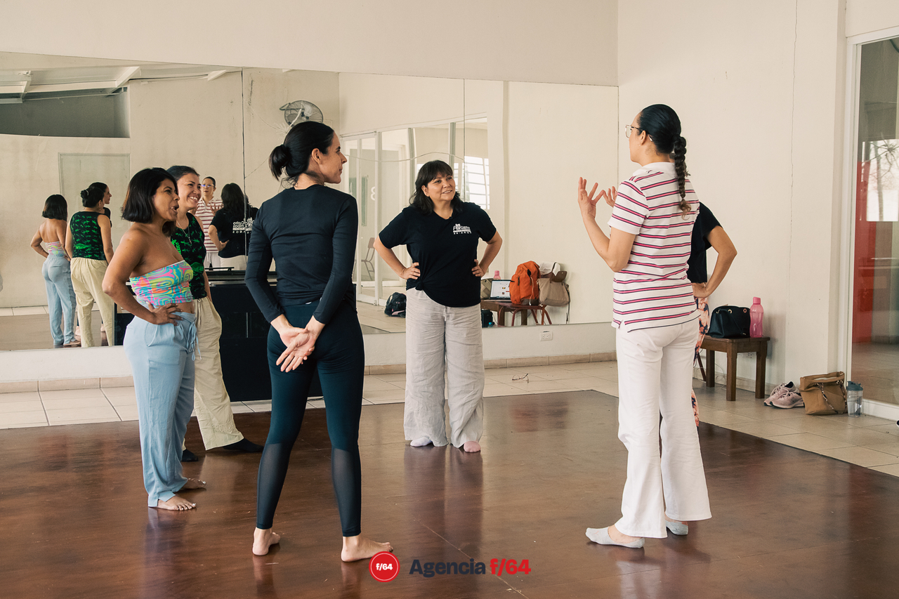 Janet Pinela imparte taller Teatro para Mujeres.
CULTZI (Gestora cultural).
Casa de la Cultura Colima.