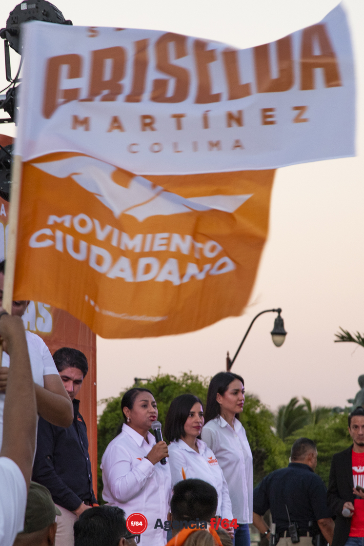 Griselda Martínez Martínez.
Arranque de campaña.
Plaza del Pez Vela.
Manzanillo, Colima.