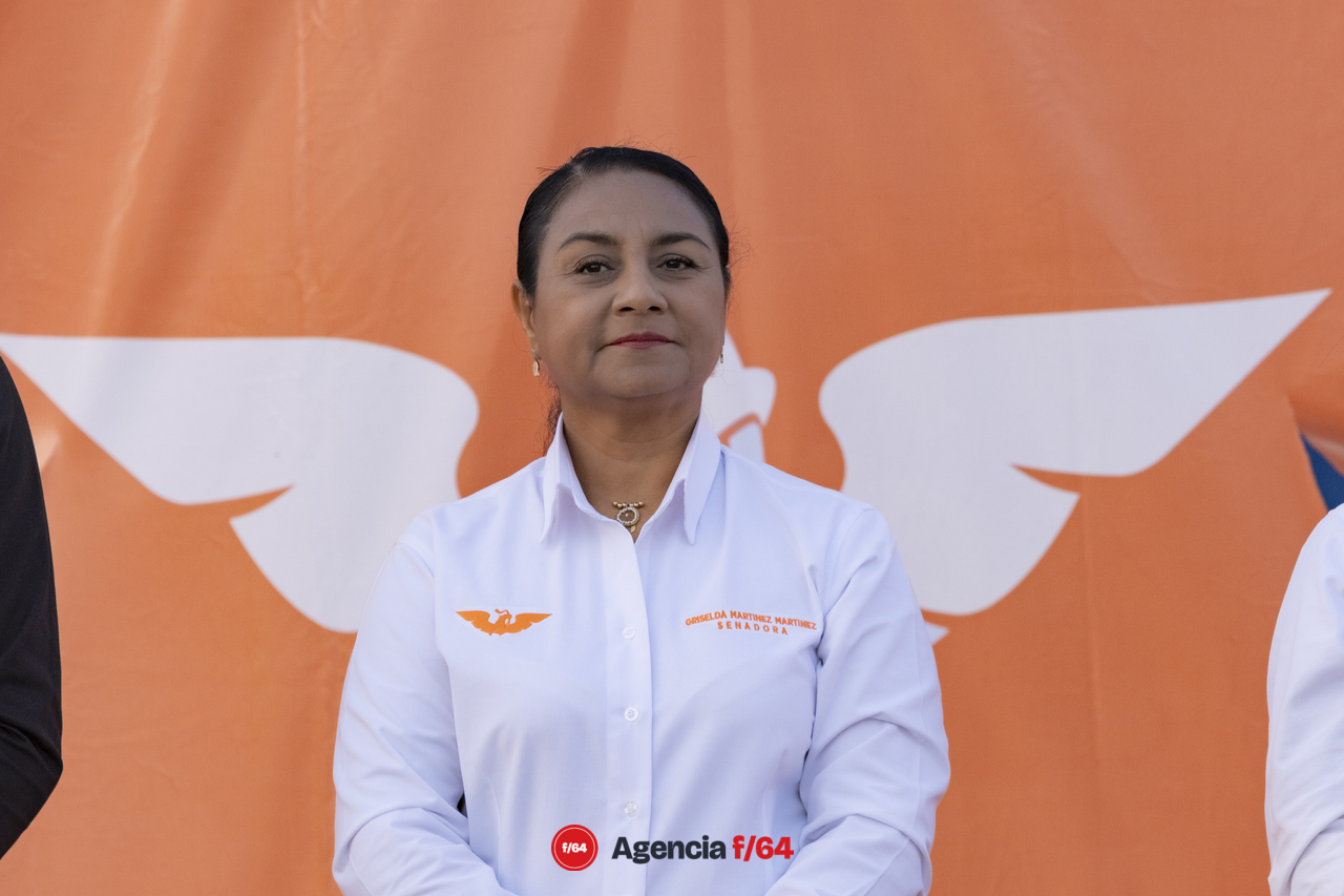 Griselda Martínez Martínez.
Arranque de campaña.
Plaza del Pez Vela.
Manzanillo, Colima.