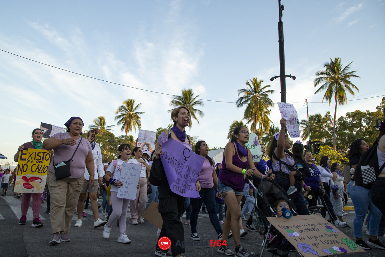 8M Marcha en Conmemoración del Día Internacional de la Mujer.
Colima, Colima.
