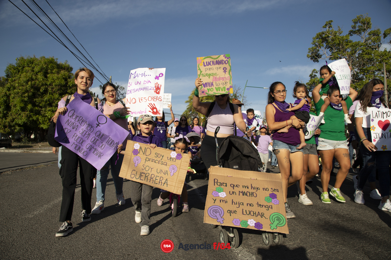8M Marcha en Conmemoración del Día Internacional de la Mujer.
Colima, Colima.