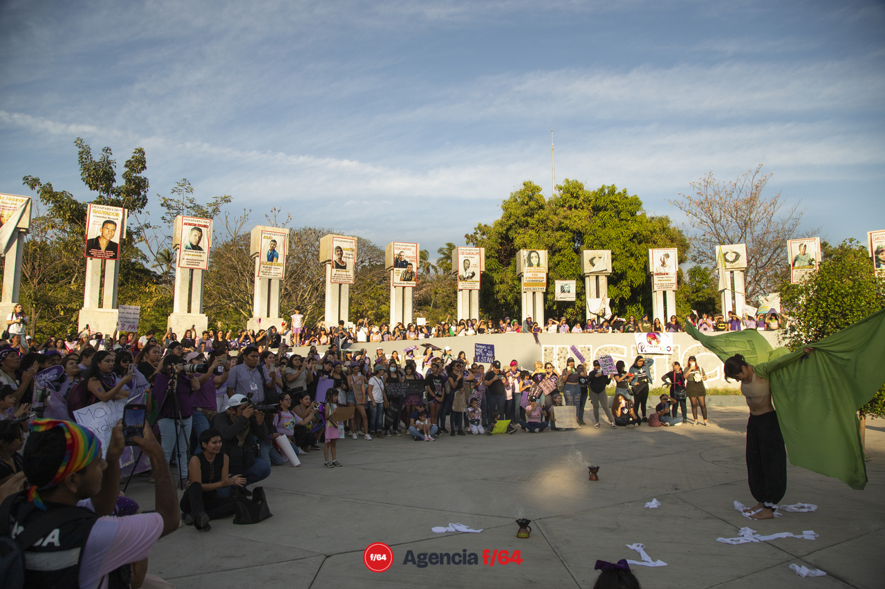 8M Marcha en Conmemoración del Día Internacional de la Mujer.
Colima, Colima.