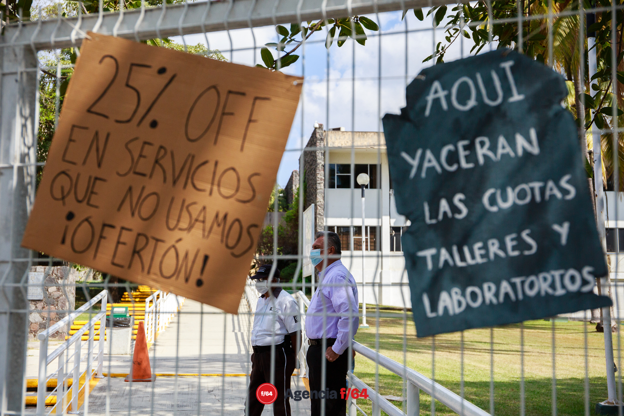 Hasta el momento de la manifestación sin respuesta de rectoría o el rector Christian Torres Zermeño, ya que según Miguel Ceballos González, representante de oficialía de partes, el rector estaba ocupado con otros temas.