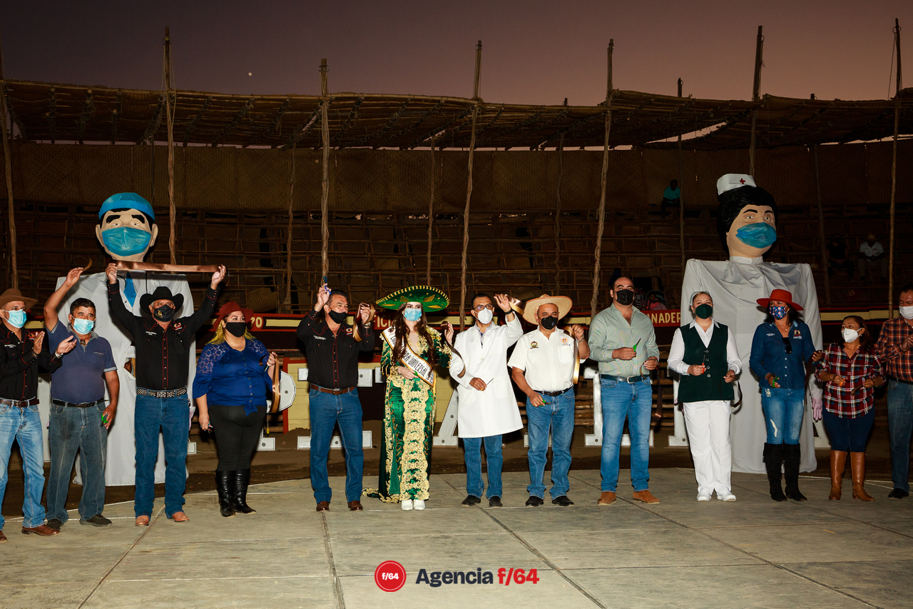 Oficialmente inaugurados los 164 Festejos Charrotaurinos, sin público y vía Internet.