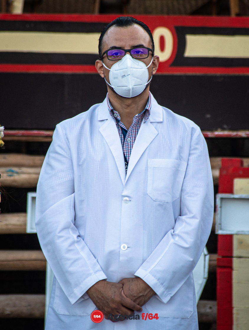Doctor Roberto Chaparro, Director del Hospital General del IMSS #1
