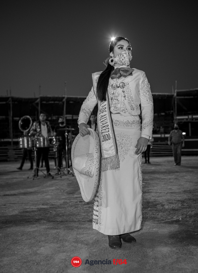 Por segundo año consecutivo, la Reina Yamila I, queda como representante de las Fiestas Charrotaurinas de Villa de Alvarez.