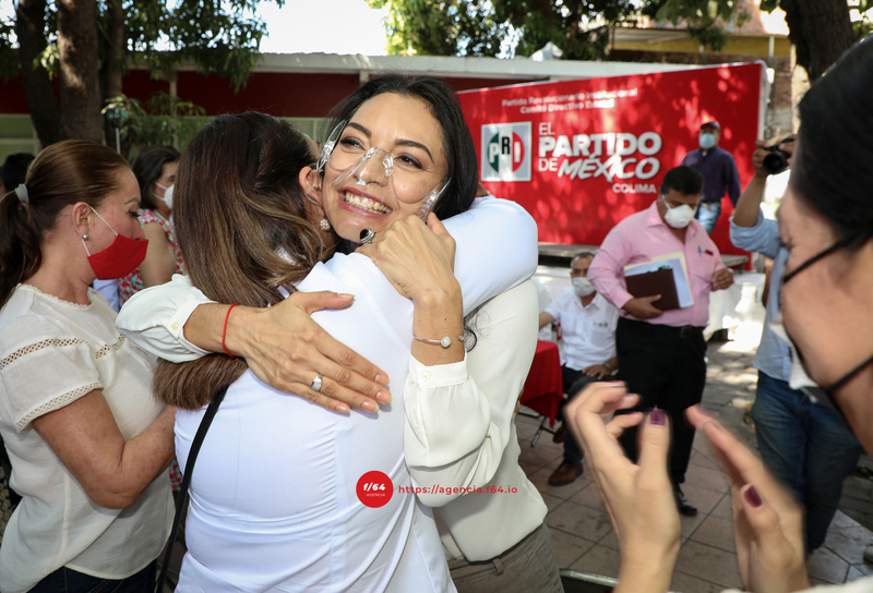 Mely Romero se registra como pre-candidata a la gobernatura de Colima