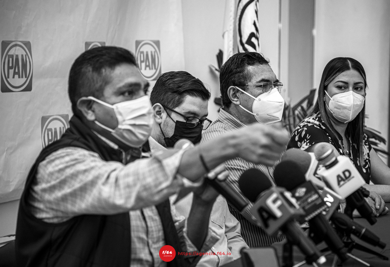 Se registra Jorge Luis Preciado como precandidato a Diputado Federal