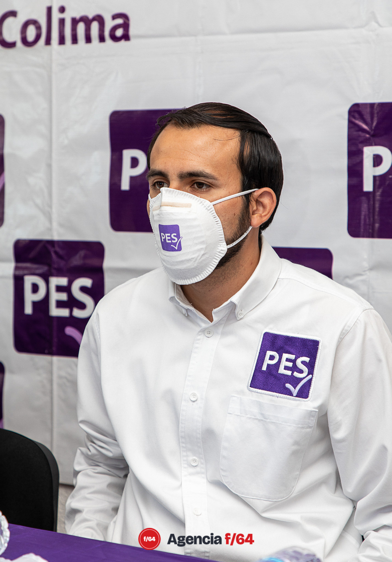 Helder Dante Soto Vital, ex militantes del Partido Redes Sociales Progresistas, se adhiere al PES.