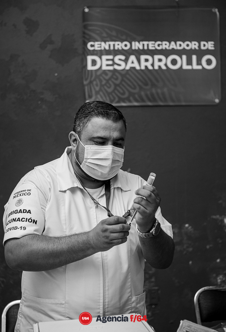 Retratos del personal de salud al frente de la batalla contra el virus del SARS-COV2 en Colima. 