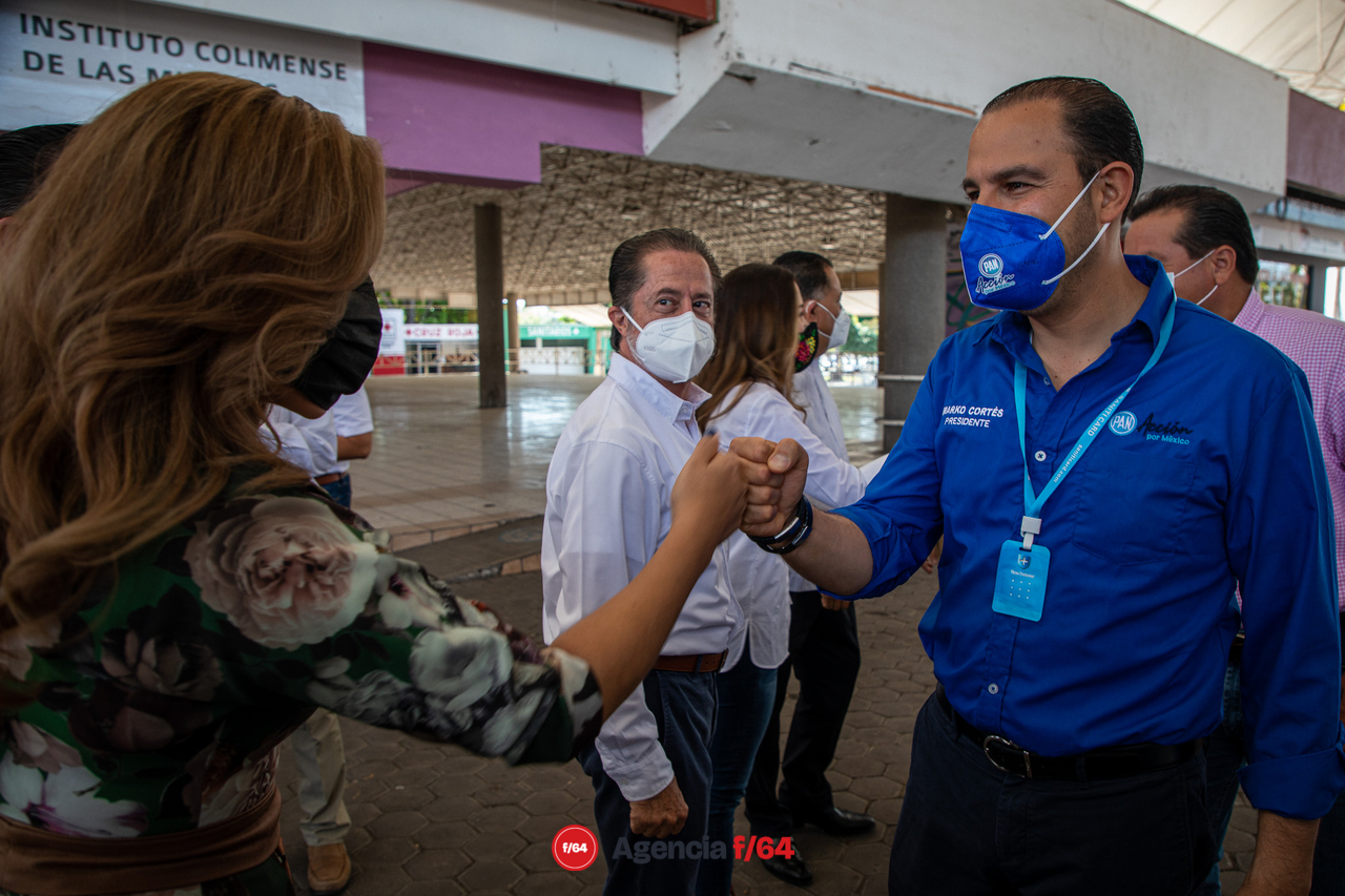 Toma de protesta de Mely Romero Celis, candidata a la gubernatura del Estado por la coalición "VA X COLIMA". 