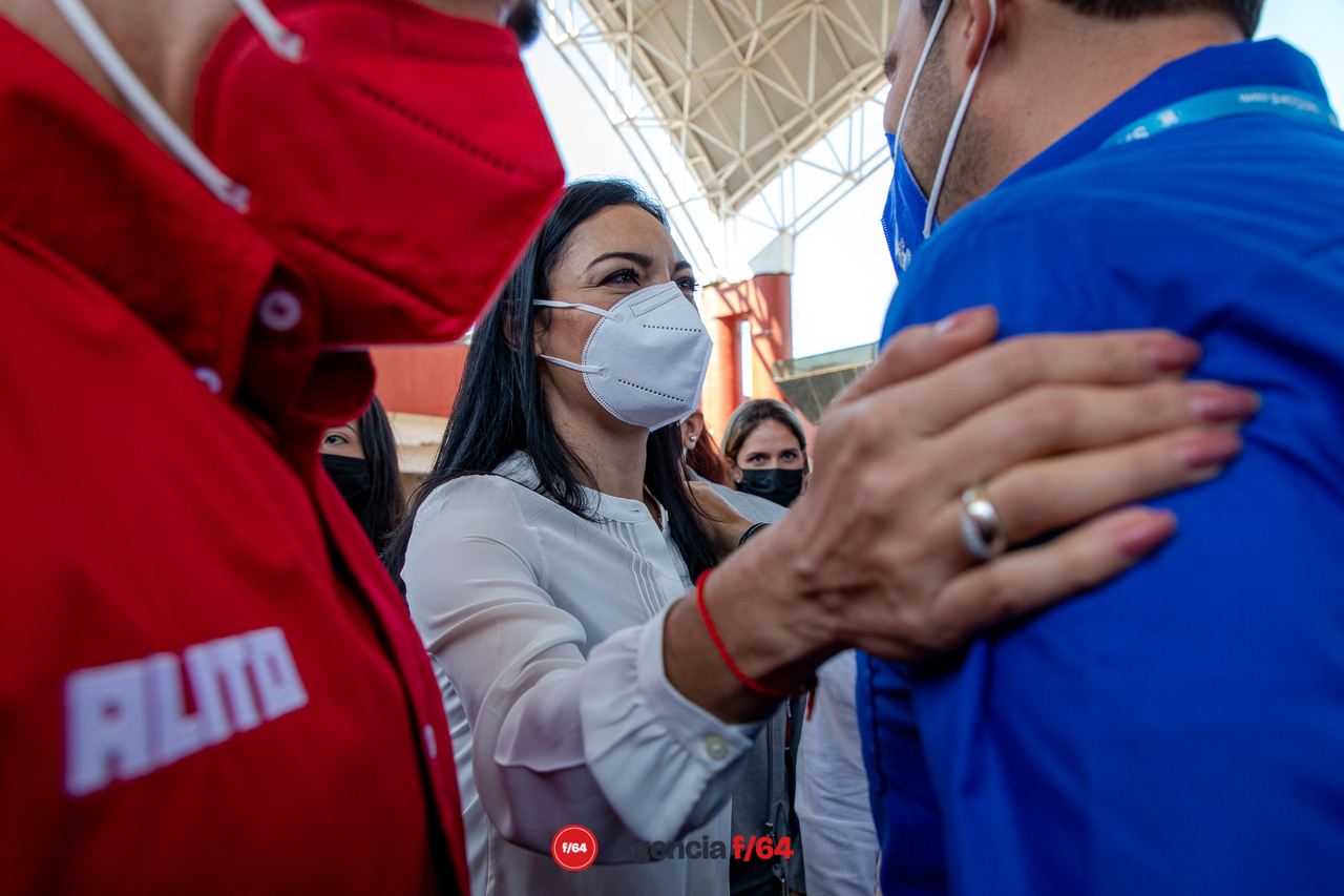 Toma de protesta de Mely Romero Celis, candidata a la gubernatura del Estado por la coalición "VA X COLIMA". 