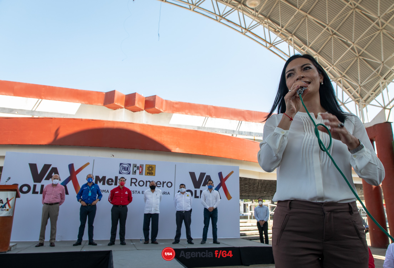 Toma de protesta de Mely Romero Celis, candidata a la gubernatura del Estado por la coalición "VA X COLIMA". 