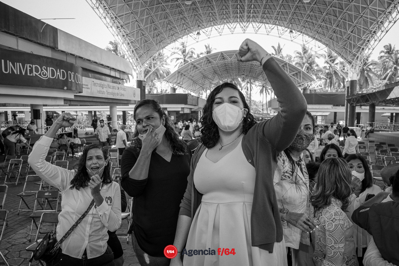 Toma de protesta de Mely Romero Celis, candidata a la gubernatura del Estado por la coalición "VA X COLIMA". 