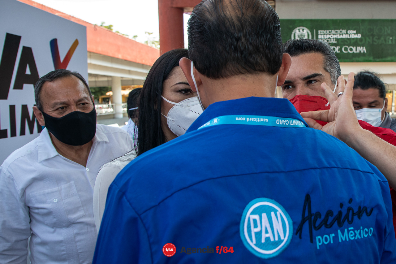Toma de protesta de Mely Romero Celis, candidata a la gubernatura del Estado por la coalición "VA X COLIMA". 