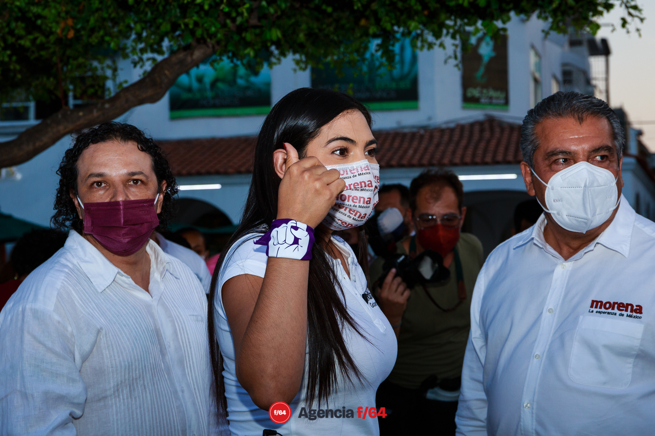 Indira Vizcaíno, candidata a gubernatura de Colima, Raúl Morón, candidato a gubernatura de Michoacán, Hirepam Maya, delegado de Morena en Colima.