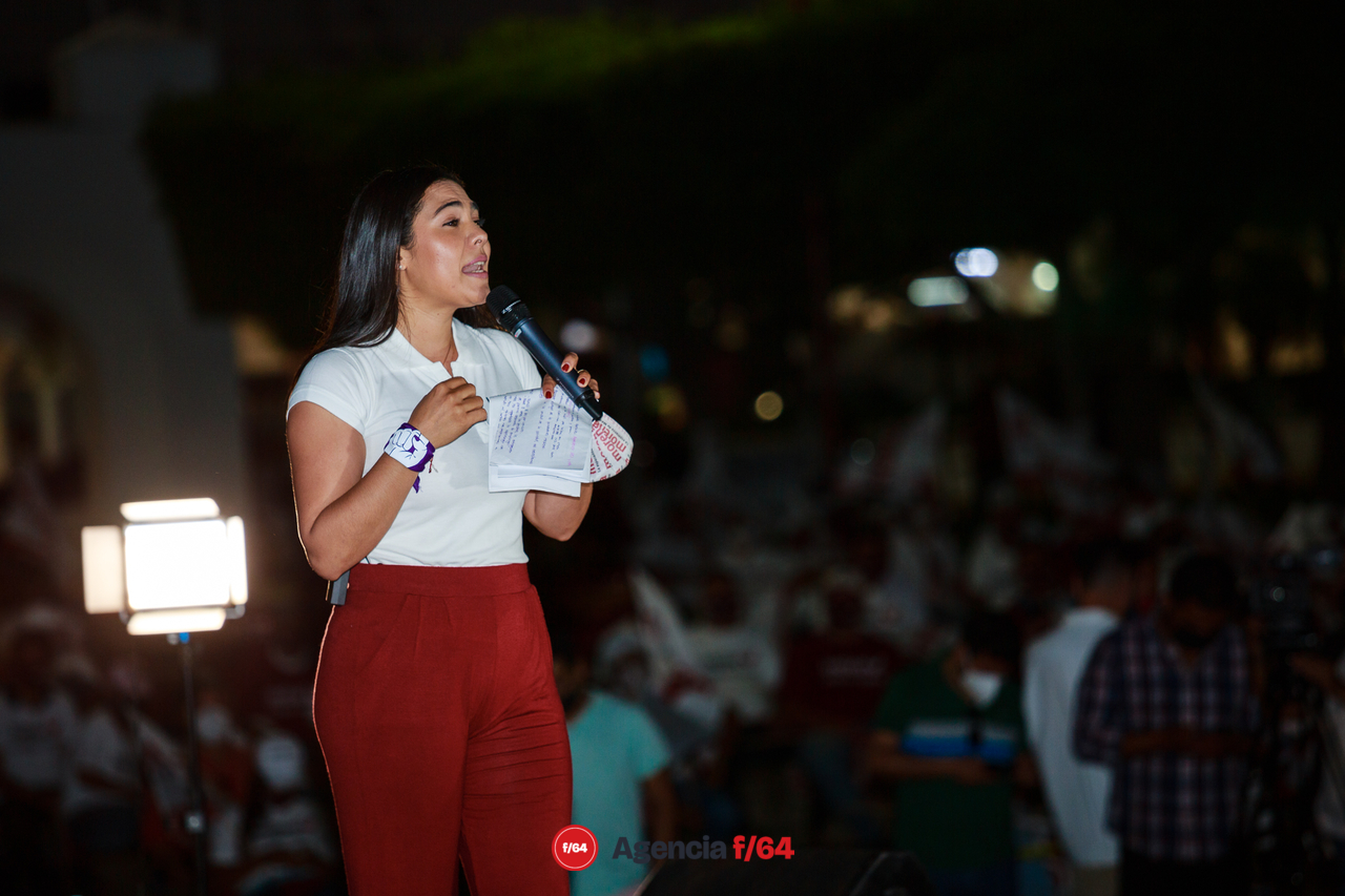 Indira Vizcaíno, candidata a gubernatura de Colima.