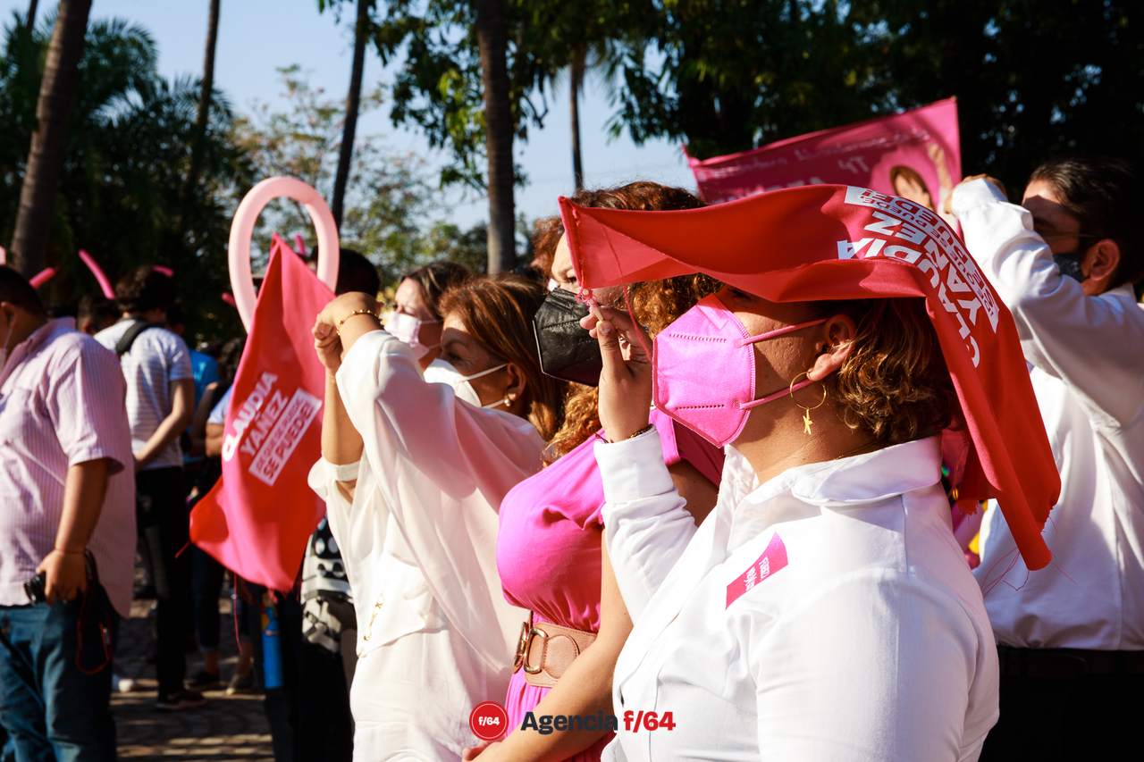 Simpatizantes de Fuerza por México.