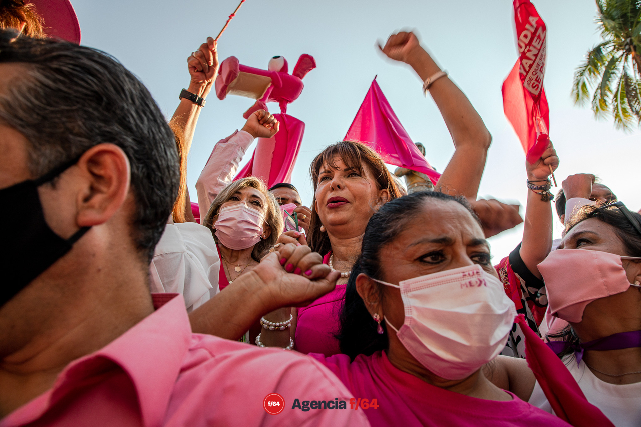 Simpatizantes de Fuerza por México.