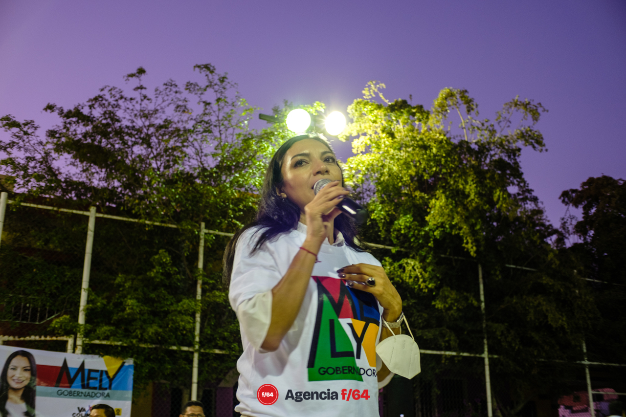Mely Romer Celis, candidata a la gubernatura del Estado de Colima por "Va por Colima".