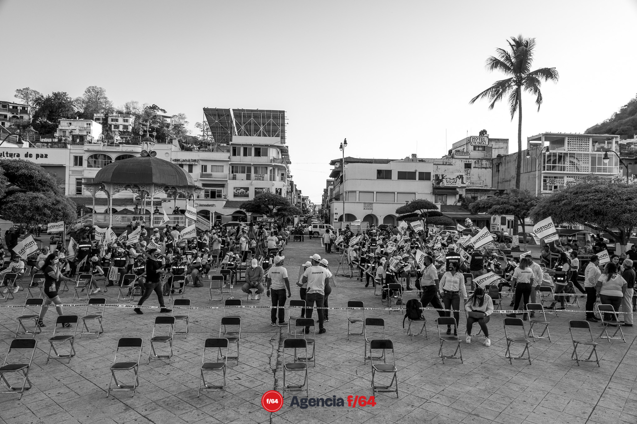 Indira Vizcaíno inaugura su campaña a la gubernatura en Manzanillo.