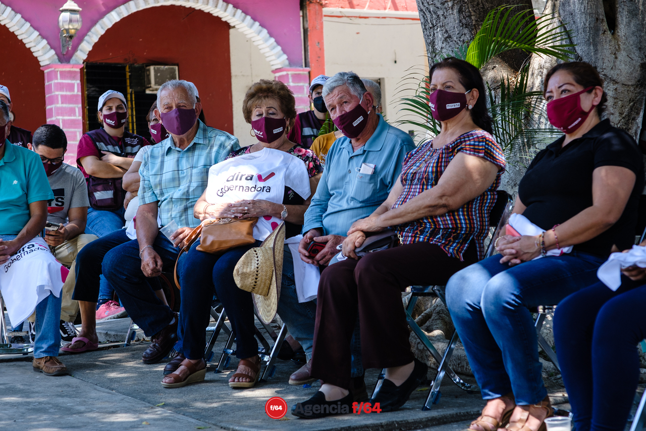 Vecinos de Tepames.