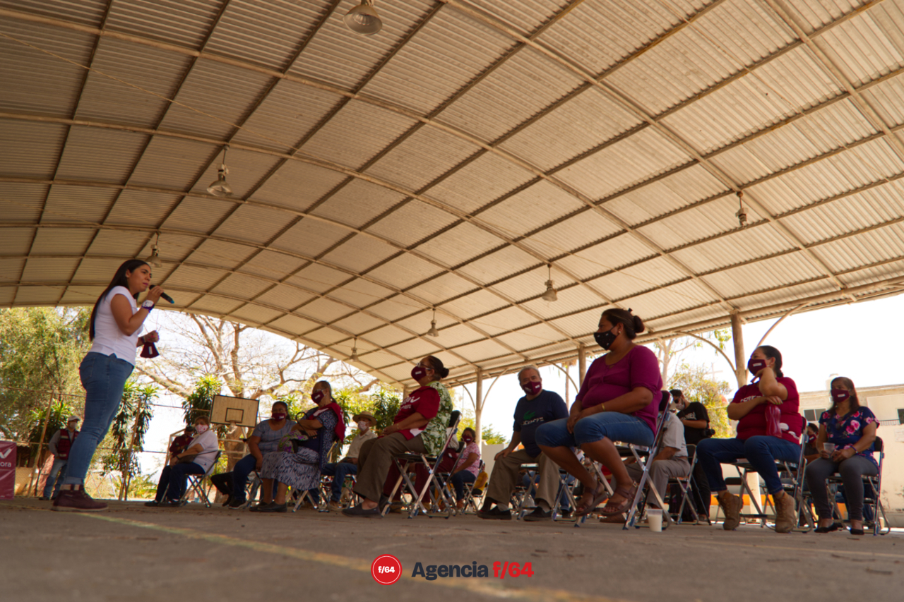 Indira habla sobre sus propuestas de campaña.