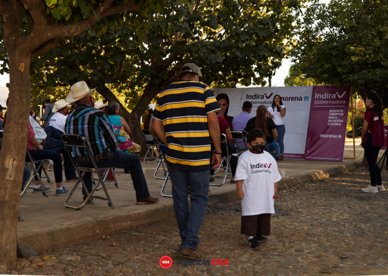 Simpatizantes.