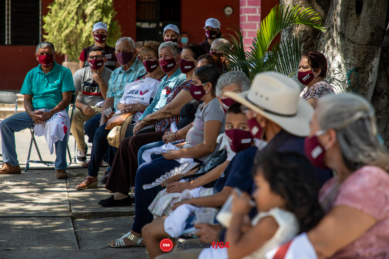 Vecinos de Tepames.