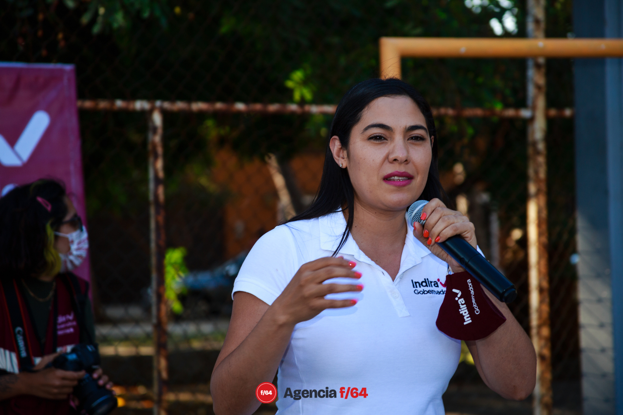 Indira Vizcaíno Silva, candidata de MORENA para la gubernatura del Estado de Colima en Los Viveros.