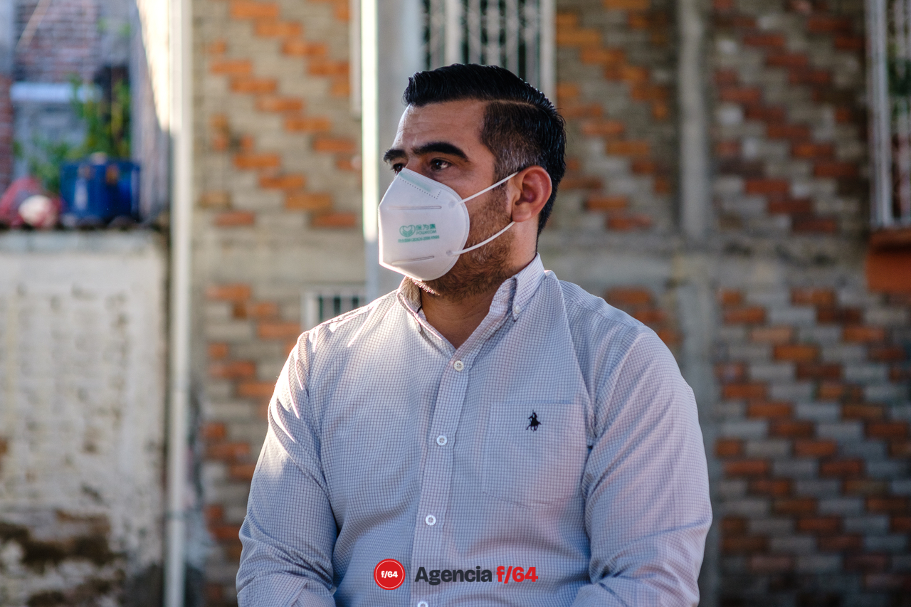 Riult Rivera, candidato a diputado federal por el distrito 1, acompaña a la candidata Mely Romero de "Va por Colima".