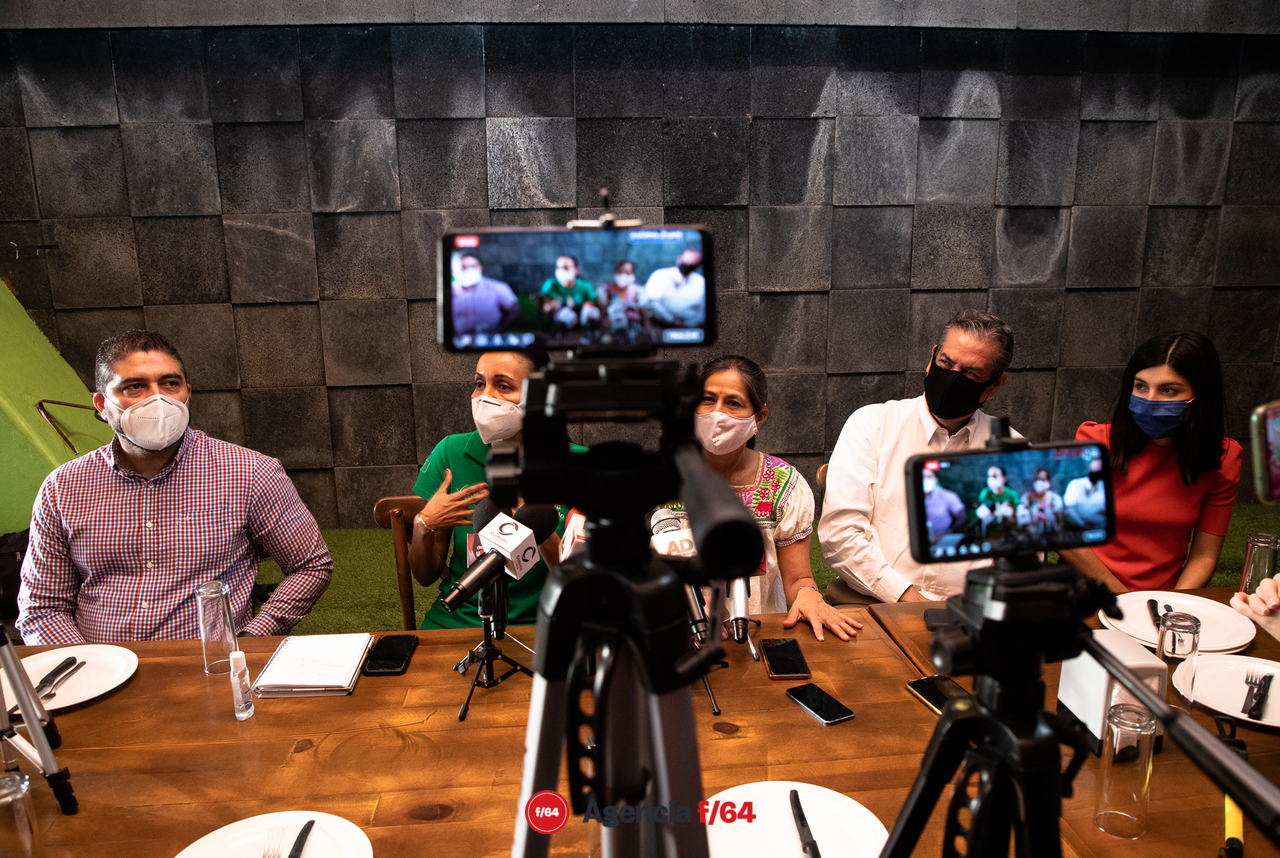 Gabriela Benavides, dirigente del Partido Verde anunció la incorporación de Ana Isabel Flores Viera a las filas del Partido en los próximos procesos electorales 2021 en el Estado de Colima.