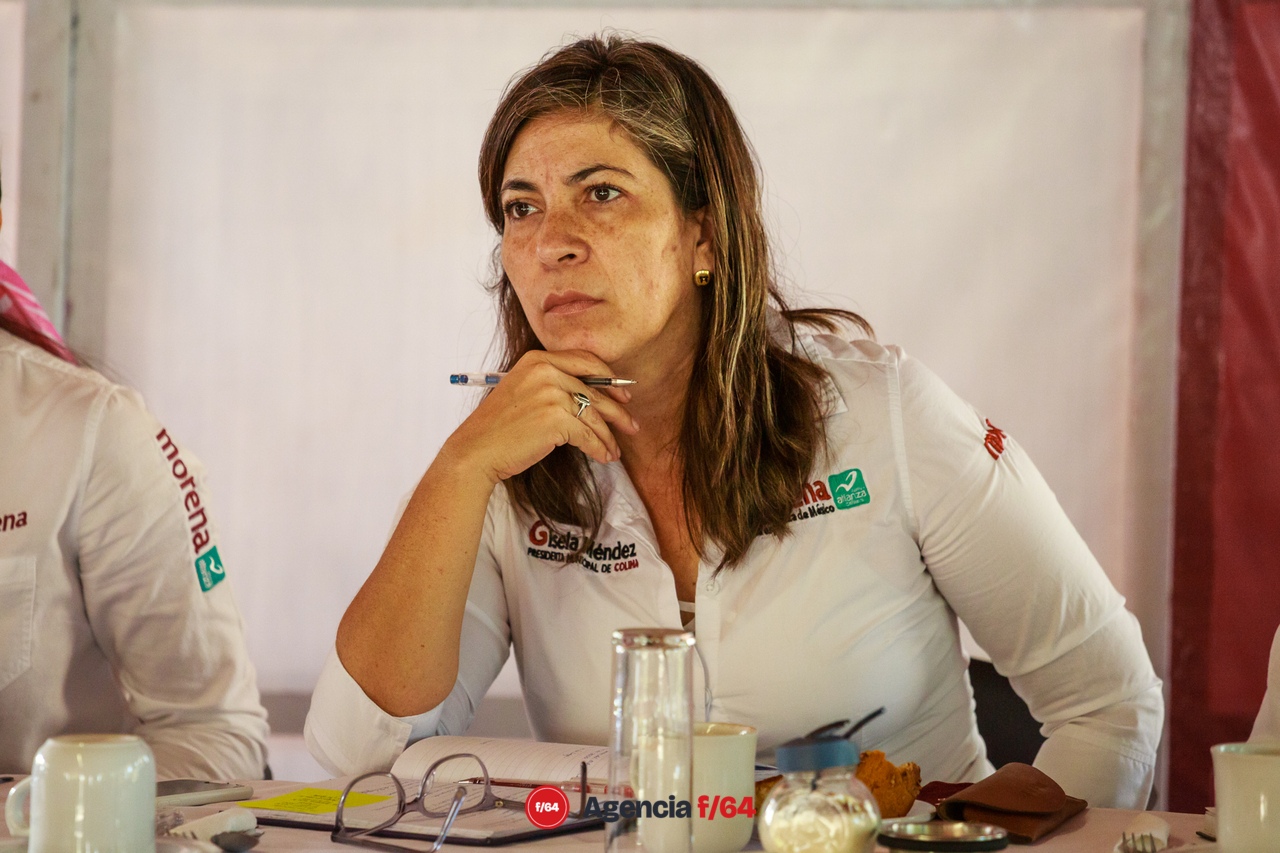 Los integrantes de la Red de Desaparecidos de Colima A.C. presentaron sus problemáticas actuales, necesidades y peticiones integrales a las candidatas y candidatos de MORENA en una sesión privada.