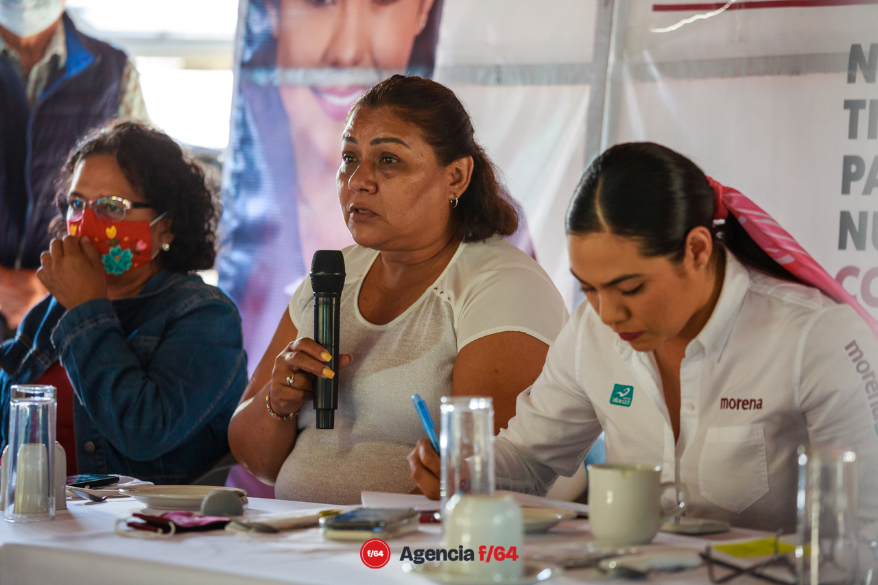 Los integrantes de la Red de Desaparecidos de Colima A.C. presentaron sus problemáticas actuales, necesidades y peticiones integrales a las candidatas y candidatos de MORENA en una sesión privada.