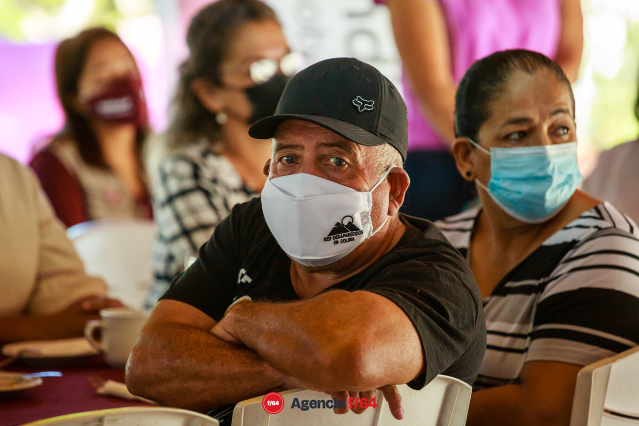 Los integrantes de la Red de Desaparecidos de Colima A.C. presentaron sus problemáticas actuales, necesidades y peticiones integrales a las candidatas y candidatos de MORENA en una sesión privada.