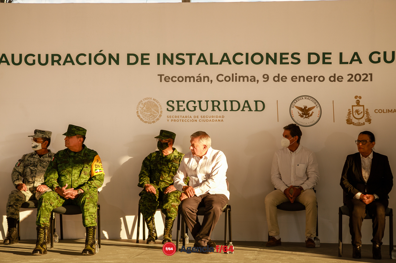 Desarrollo del evento mientras hace el uso de la voz el Gobernador del Estado.